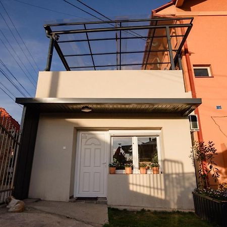 Apartman Sen'S Лесковац Екстериор снимка